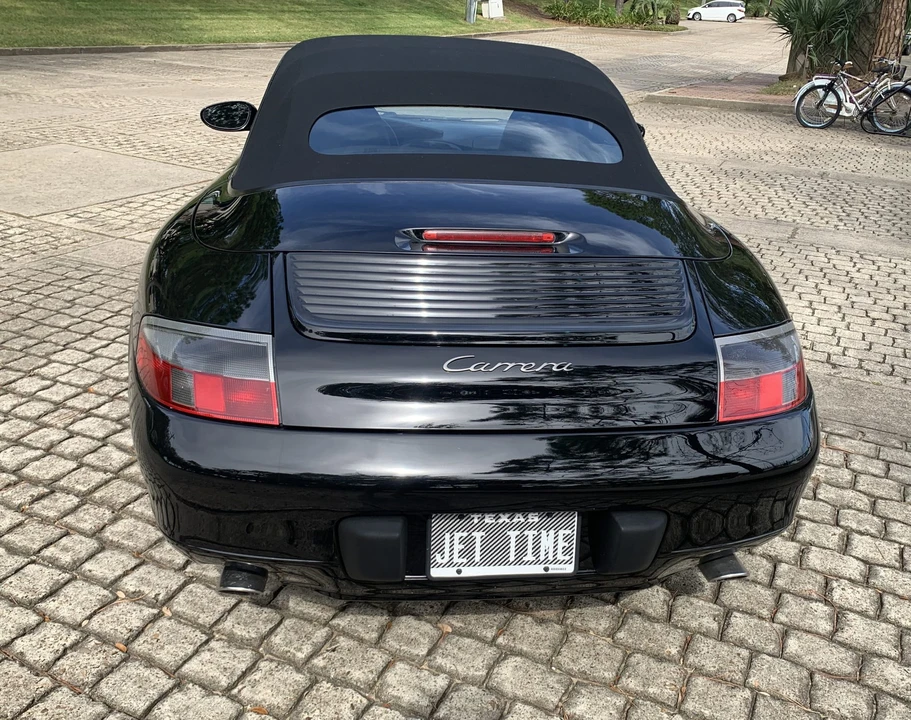 2001 Porsche 996 Carrera - Image 8 of 31