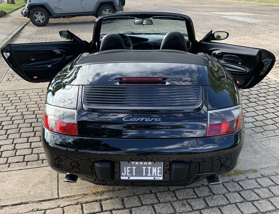 2001 Porsche 996 Carrera - Image 25 of 31