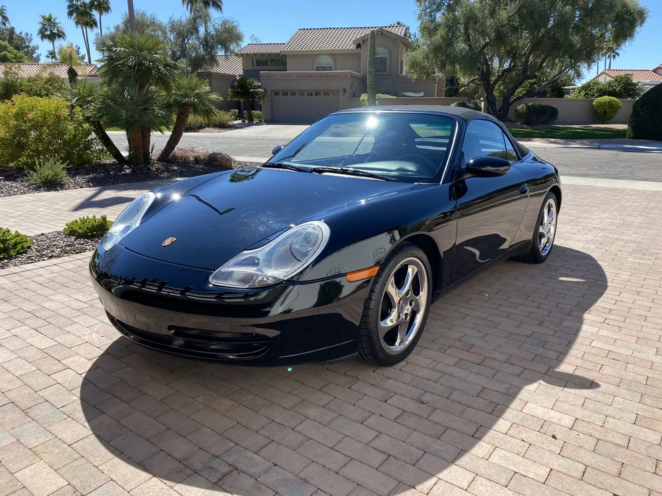 2001 Porsche 996 Carrera - Image 8 of 31