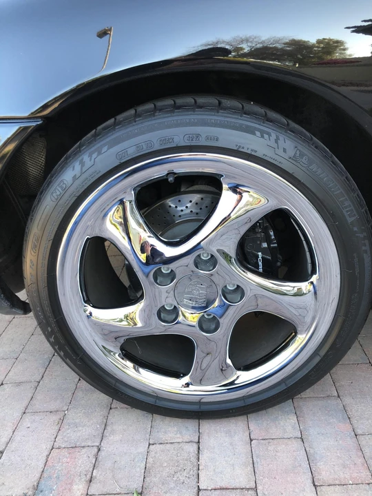 2001 Porsche 996 Carrera - Image 30 of 31