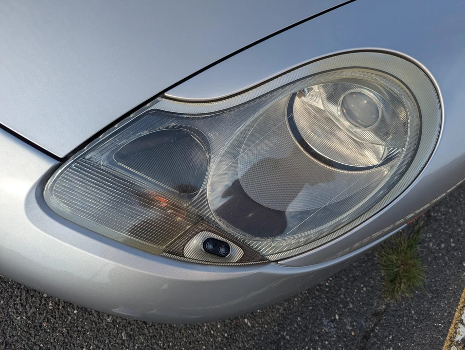 2001 Porsche 996 Carrera - Image 23 of 31