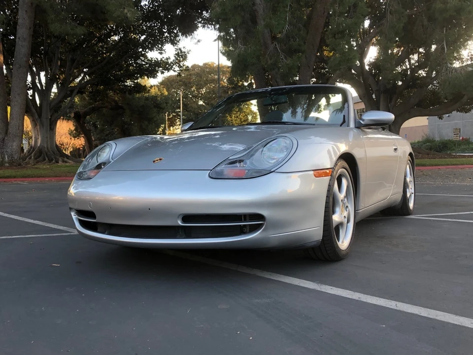 2001 Porsche 996 Carrera - Image 2 of 31