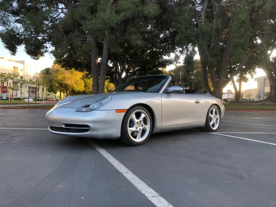 2001 Porsche 996 Carrera - Image 4 of 31