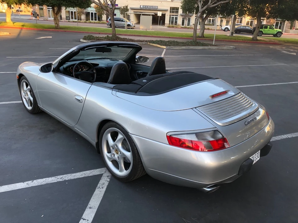 2001 Porsche 996 Carrera - Image 8 of 31