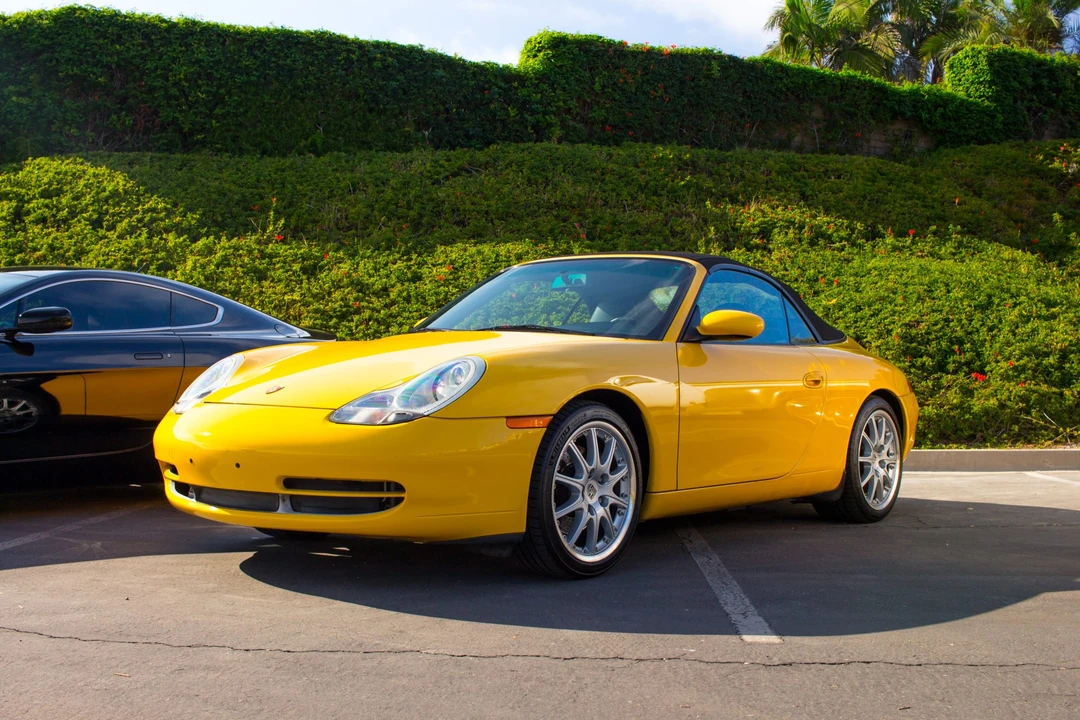 2001 Porsche 996 Carrera - Image 6 of 31