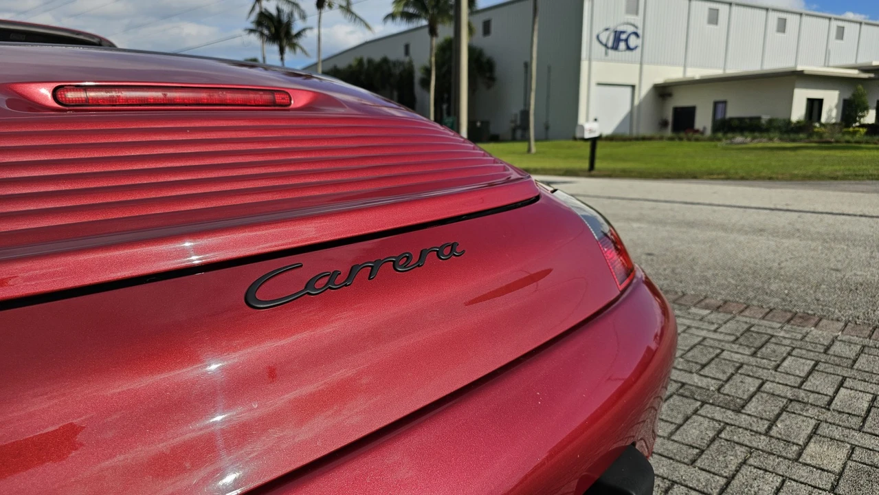 2001 Porsche 996 Carrera - Image 30 of 31