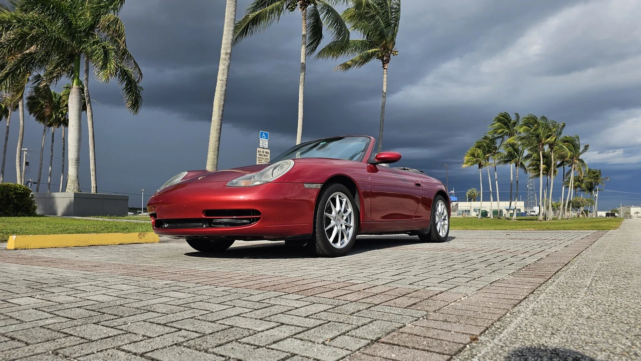 2001 Porsche 996 Carrera - Image 3 of 31