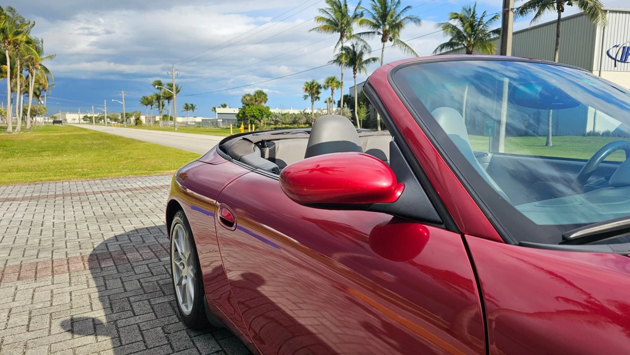 2001 Porsche 996 Carrera - Image 31 of 31