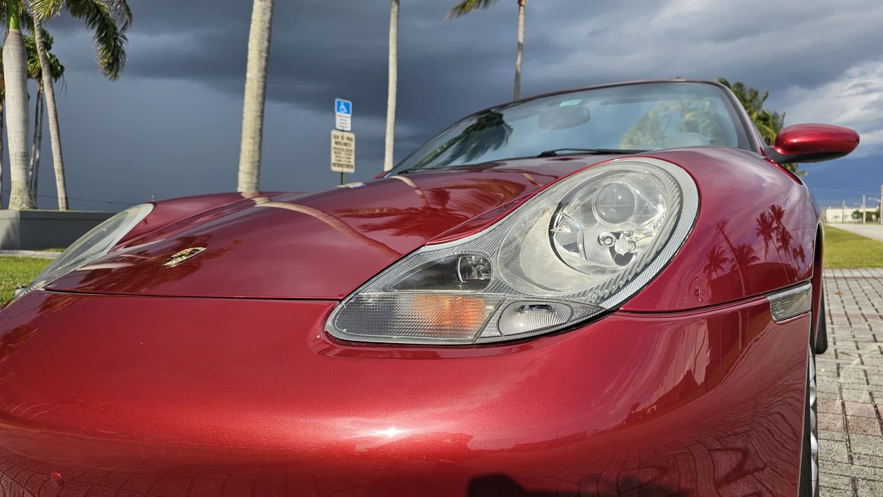 2001 Porsche 996 Carrera - Image 25 of 31