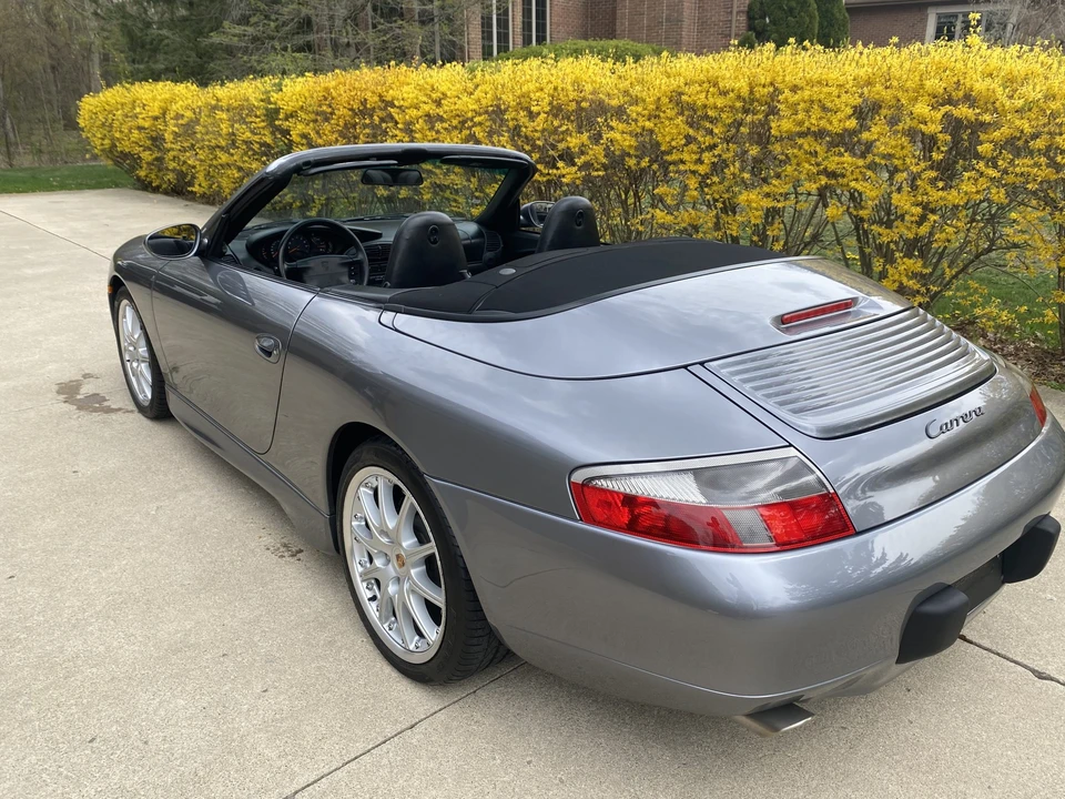 2001 Porsche 996 Carrera - Image 22 of 31