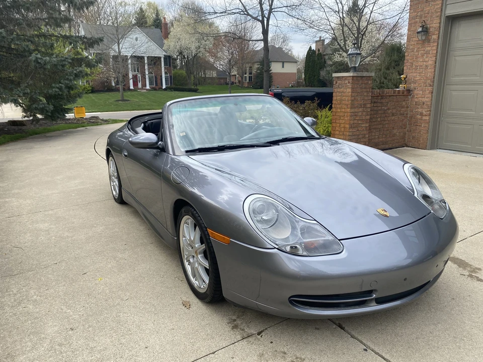 2001 Porsche 996 Carrera - Image 19 of 31