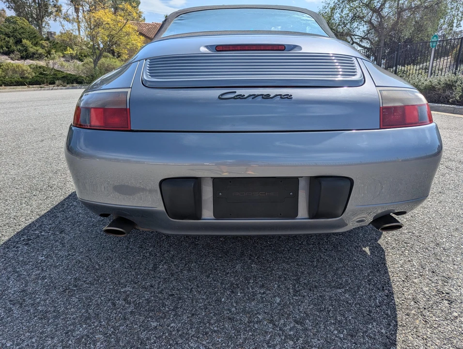 2001 Porsche 996 Carrera - Image 30 of 31