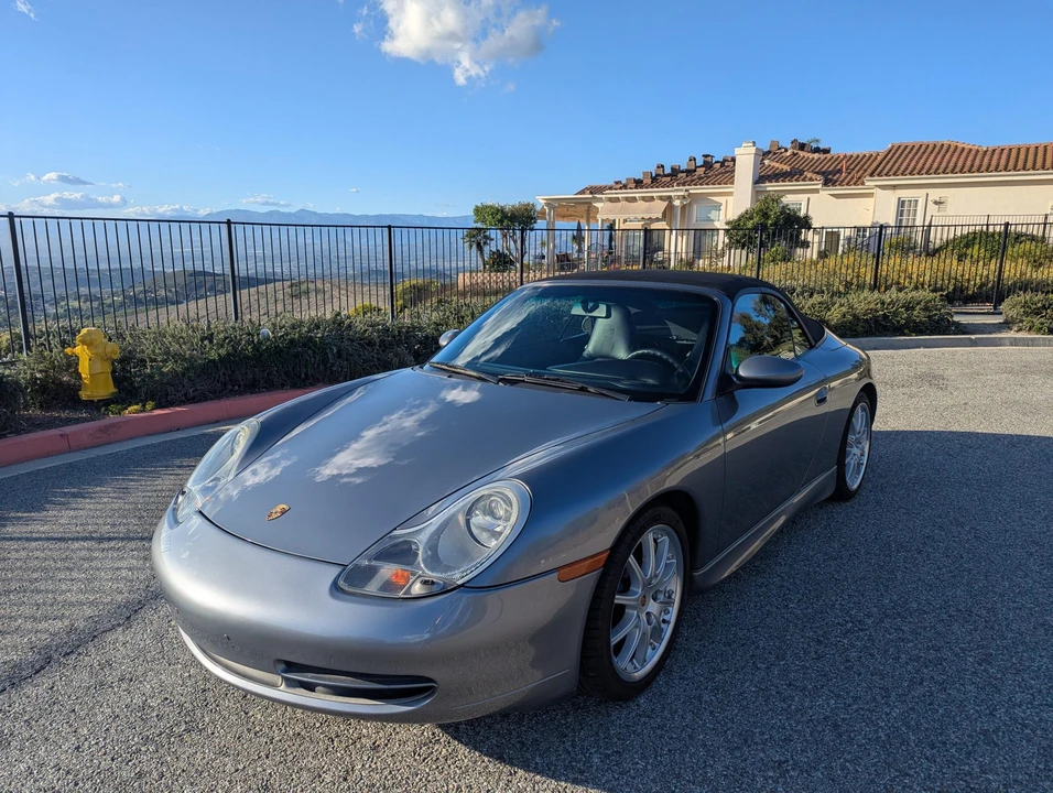 2001 Porsche 996 Carrera - Image 23 of 31