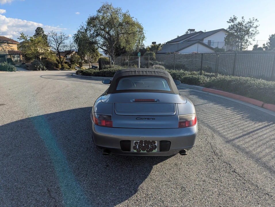 2001 Porsche 996 Carrera - Image 29 of 31