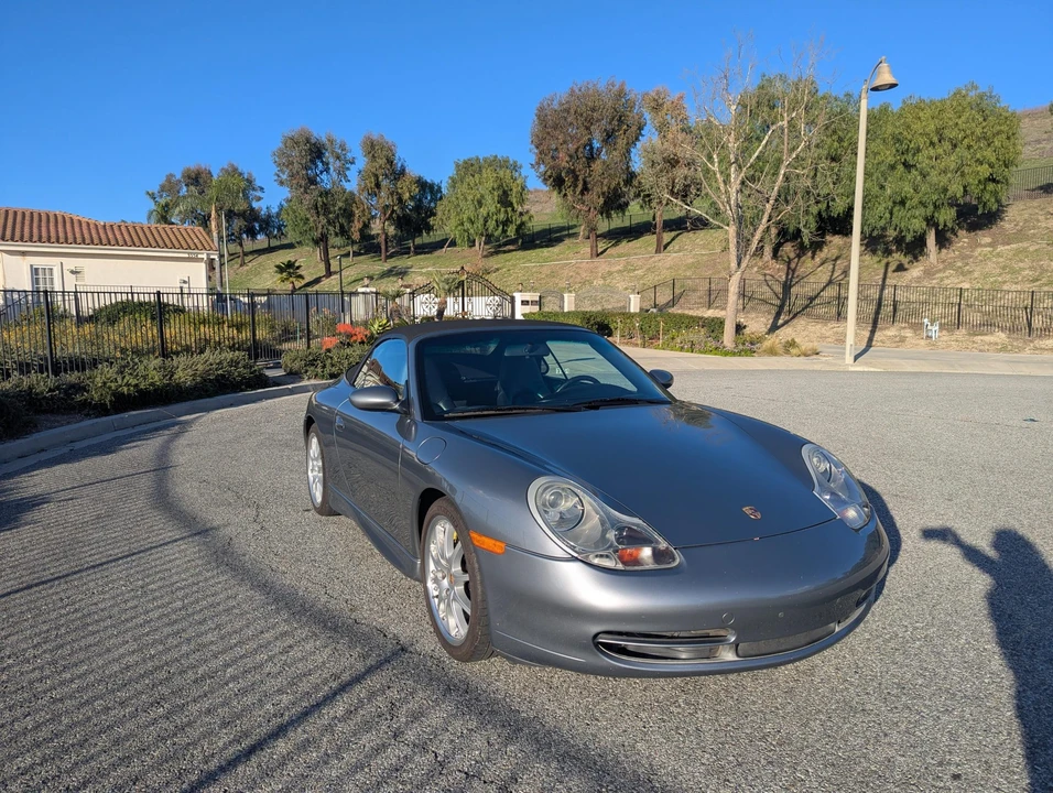 2001 Porsche 996 Carrera - Image 26 of 31