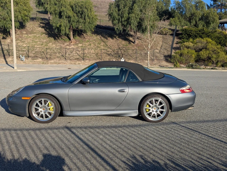 2001 Porsche 996 Carrera - Image 22 of 31