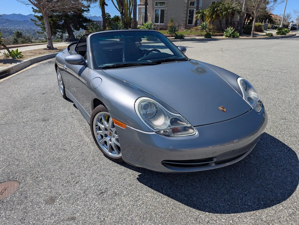 2001 Porsche 996 Carrera - Image 11 of 31
