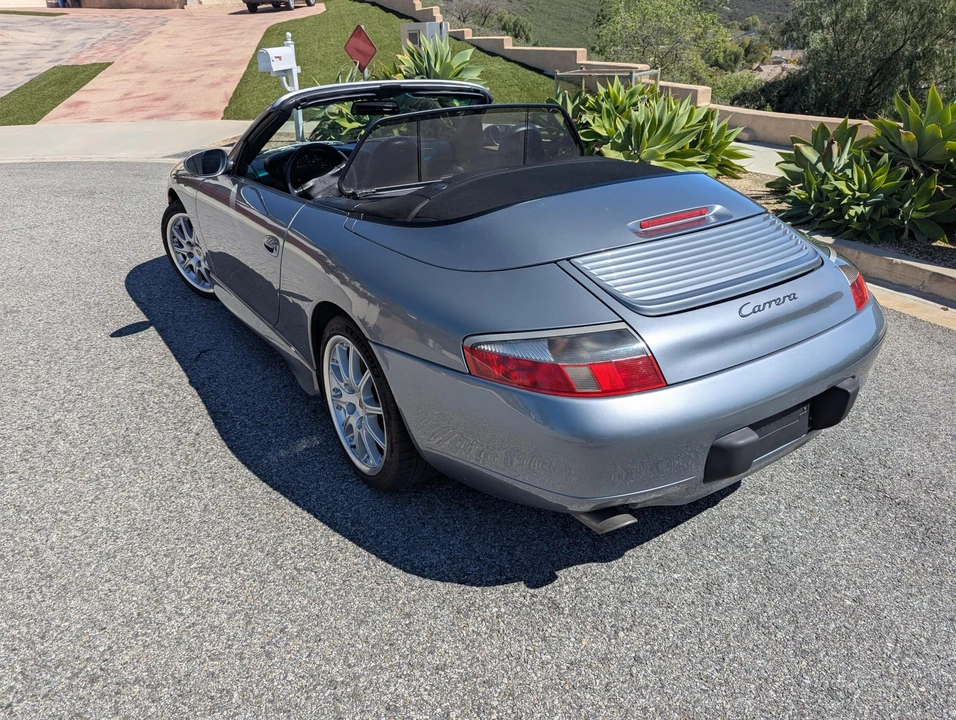 2001 Porsche 996 Carrera - Image 20 of 31