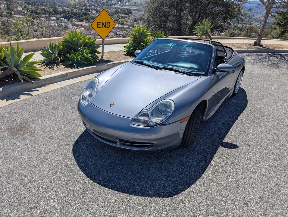 2001 Porsche 996 Carrera - Image 6 of 31