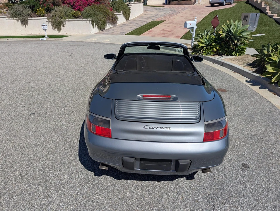 2001 Porsche 996 Carrera - Image 18 of 31