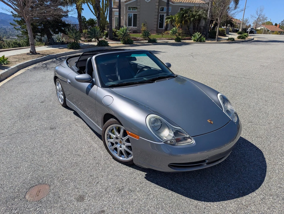 2001 Porsche 996 Carrera - Image 12 of 31