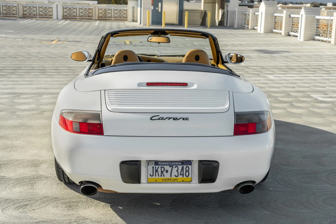 2001 Porsche 996 Carrera - Image 15 of 31