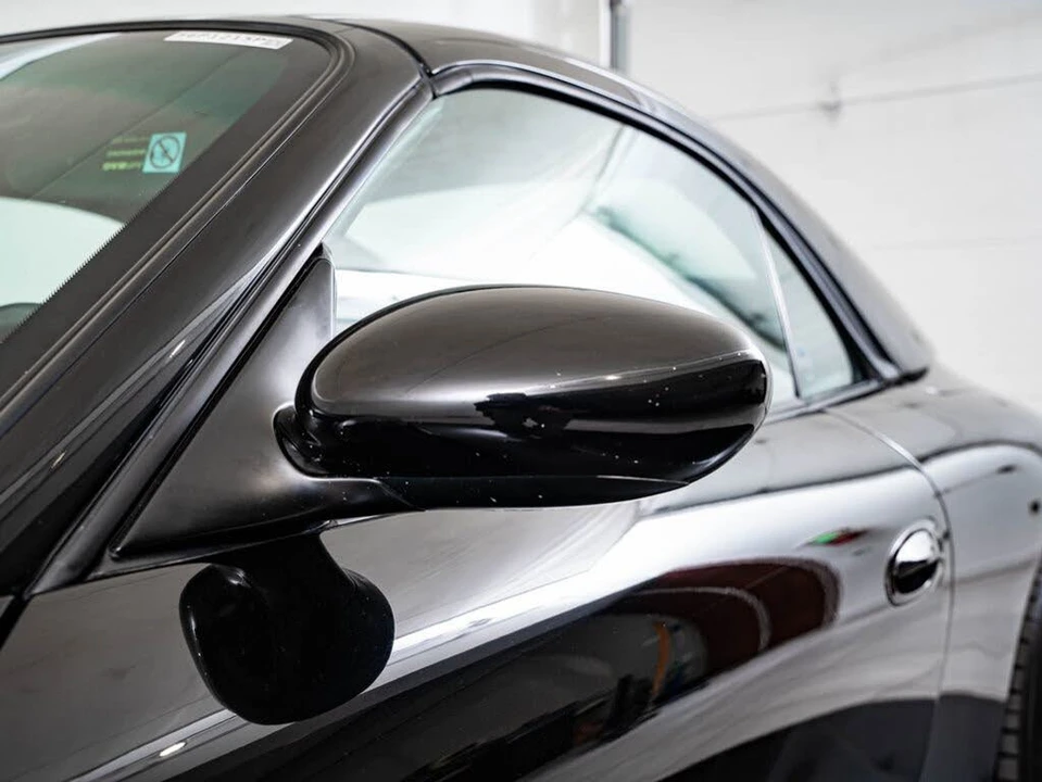 2001 Porsche 996 Carrera - Image 16 of 31