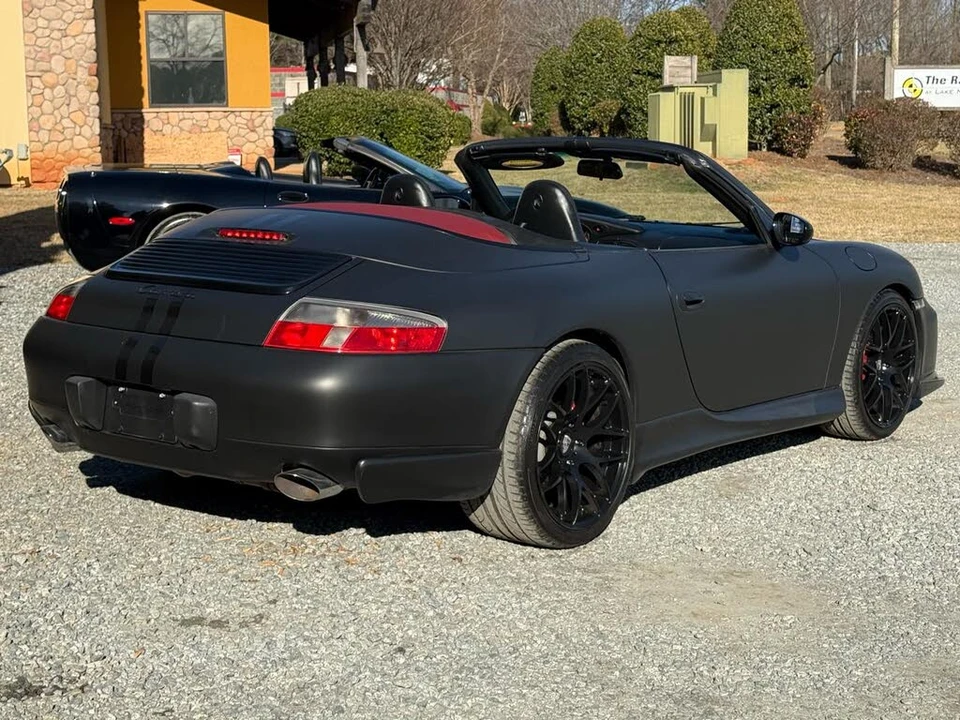 2001 Porsche 996 Carrera - Image 8 of 31