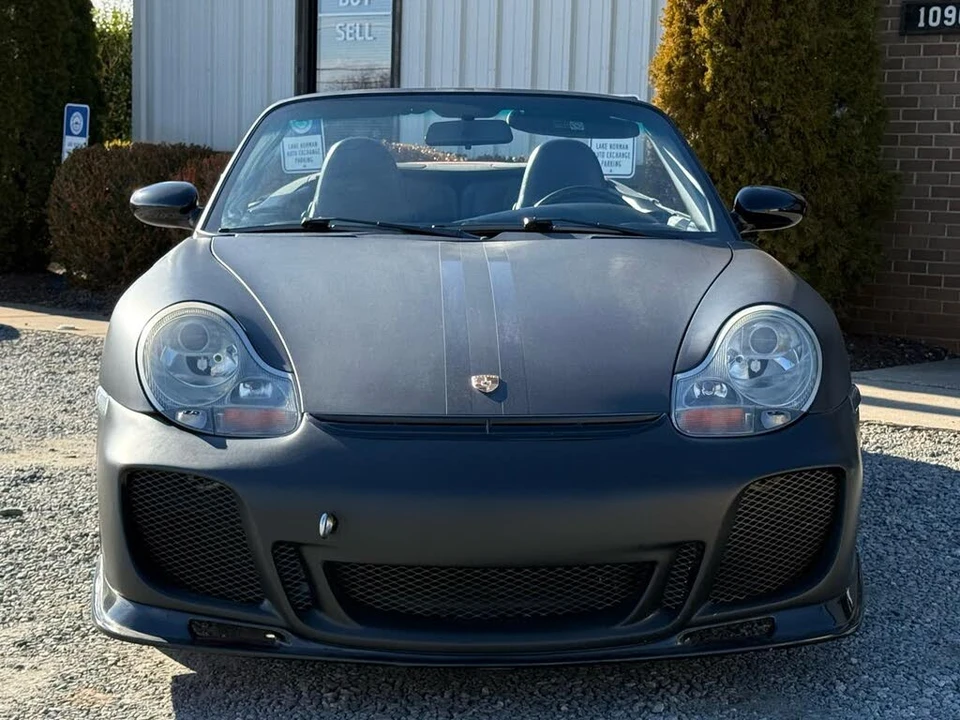2001 Porsche 996 Carrera - Image 12 of 31