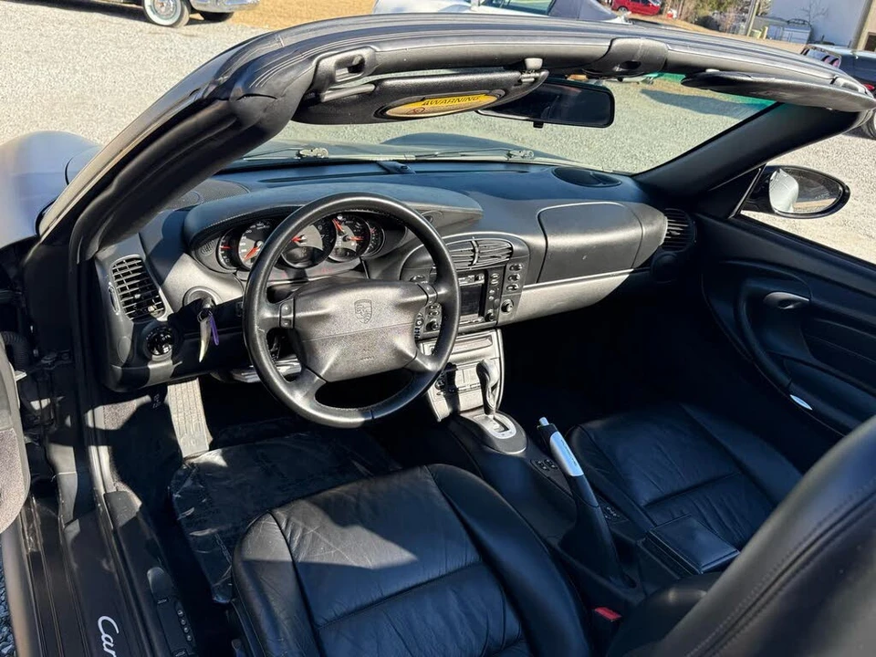 2001 Porsche 996 Carrera - Image 19 of 31