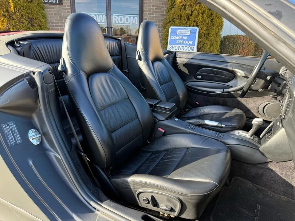 2001 Porsche 996 Carrera - Image 31 of 31