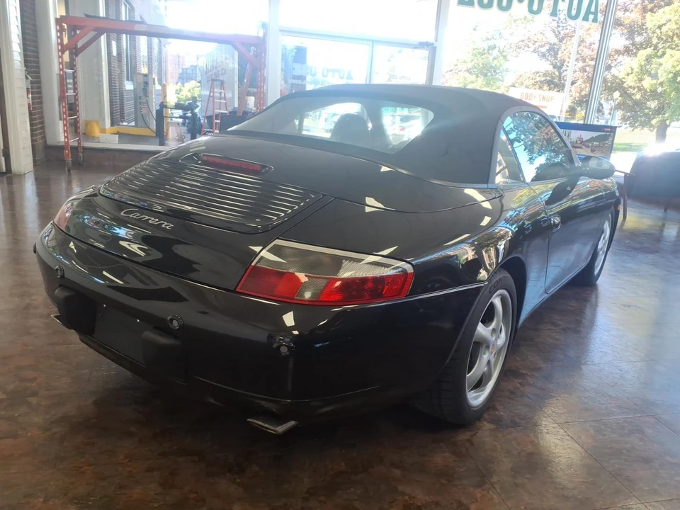 2001 Porsche 996 Carrera - Image 5 of 30