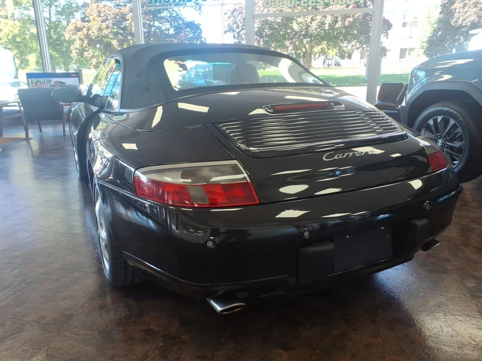2001 Porsche 996 Carrera - Image 7 of 30
