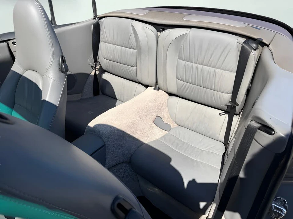 2001 Porsche 996 Carrera - Image 19 of 31