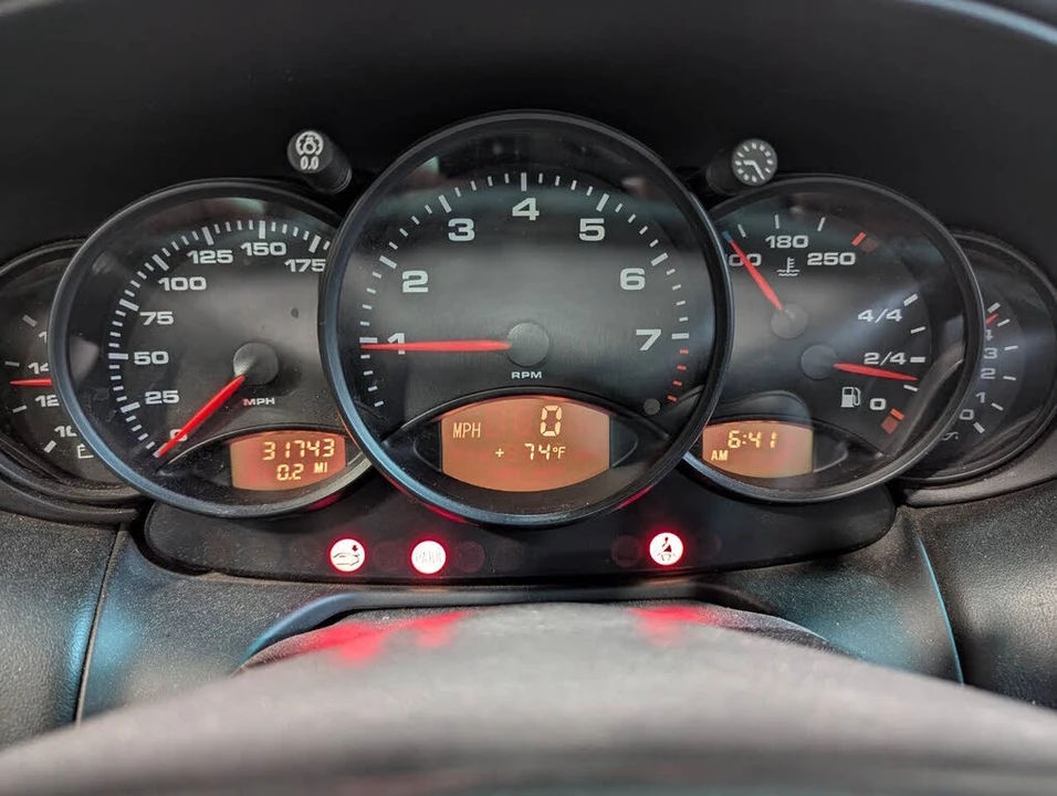 2001 Porsche 996 Carrera - Image 17 of 17