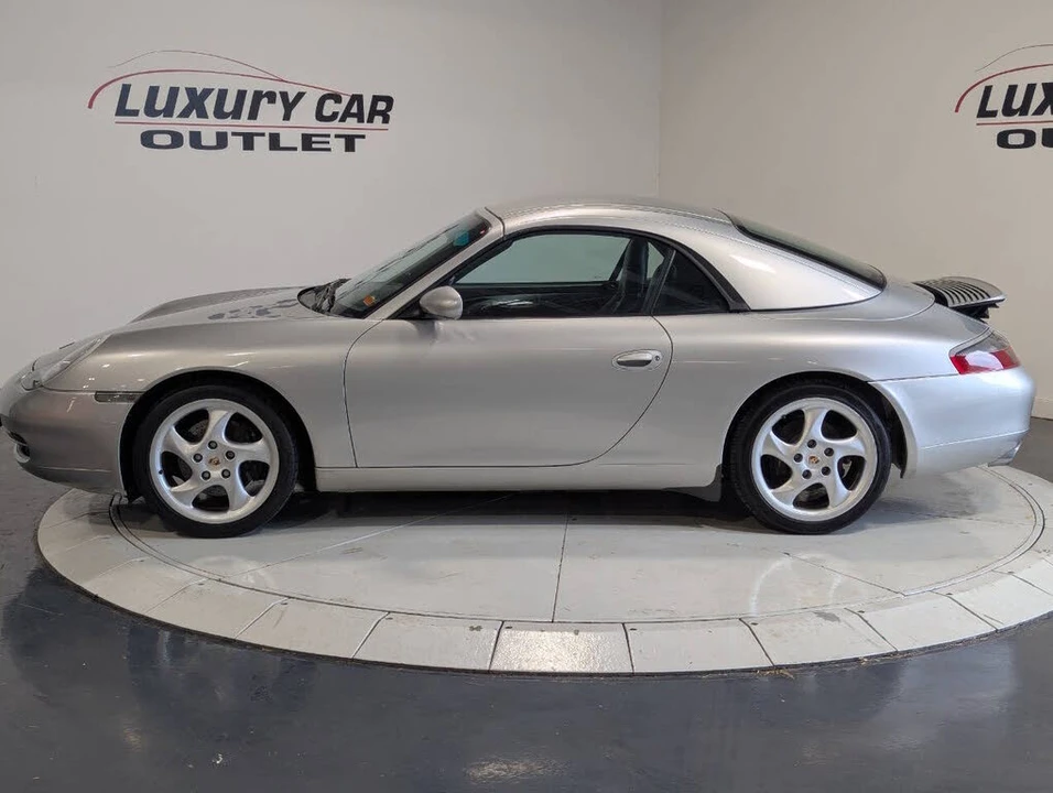 2001 Porsche 996 Carrera - Image 6 of 17