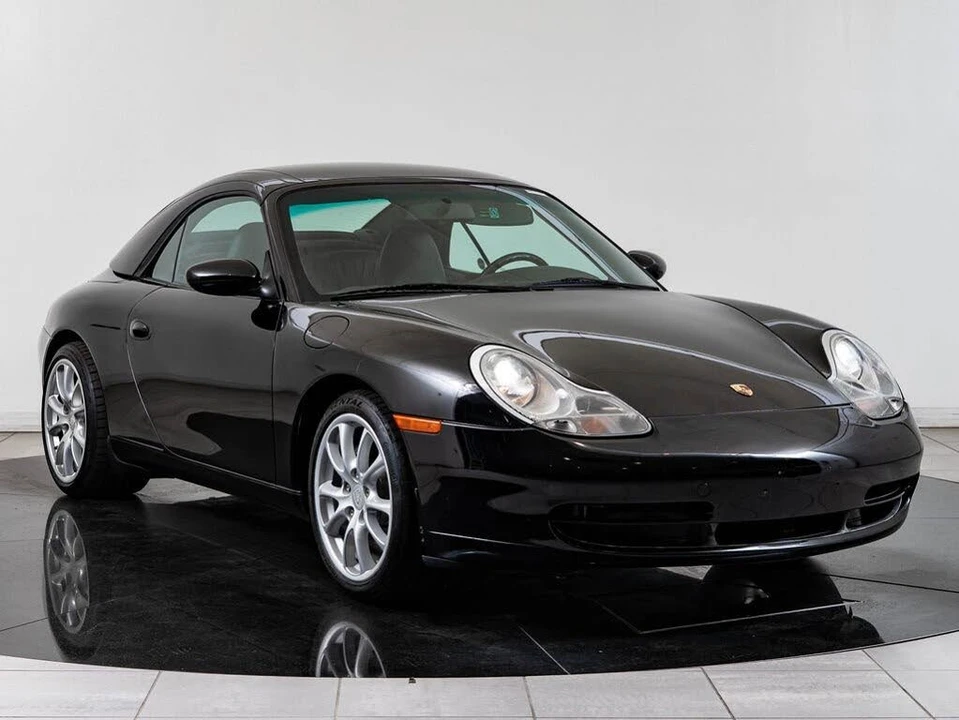 2001 Porsche 996 Carrera - Image 10 of 31