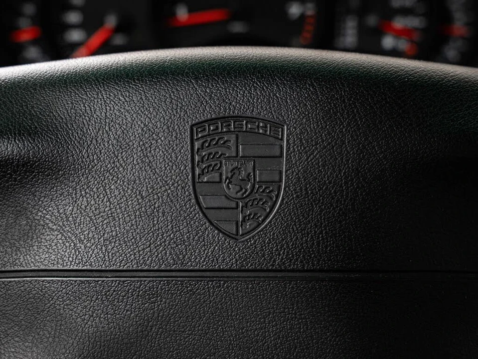2001 Porsche 996 Carrera - Image 27 of 31