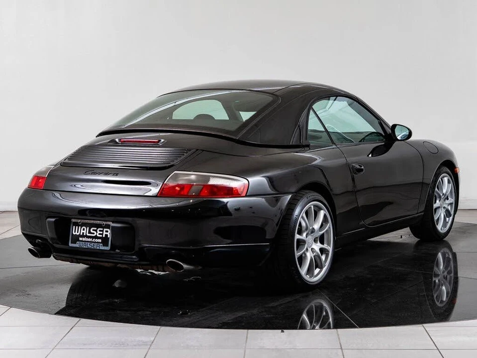 2001 Porsche 996 Carrera - Image 8 of 31