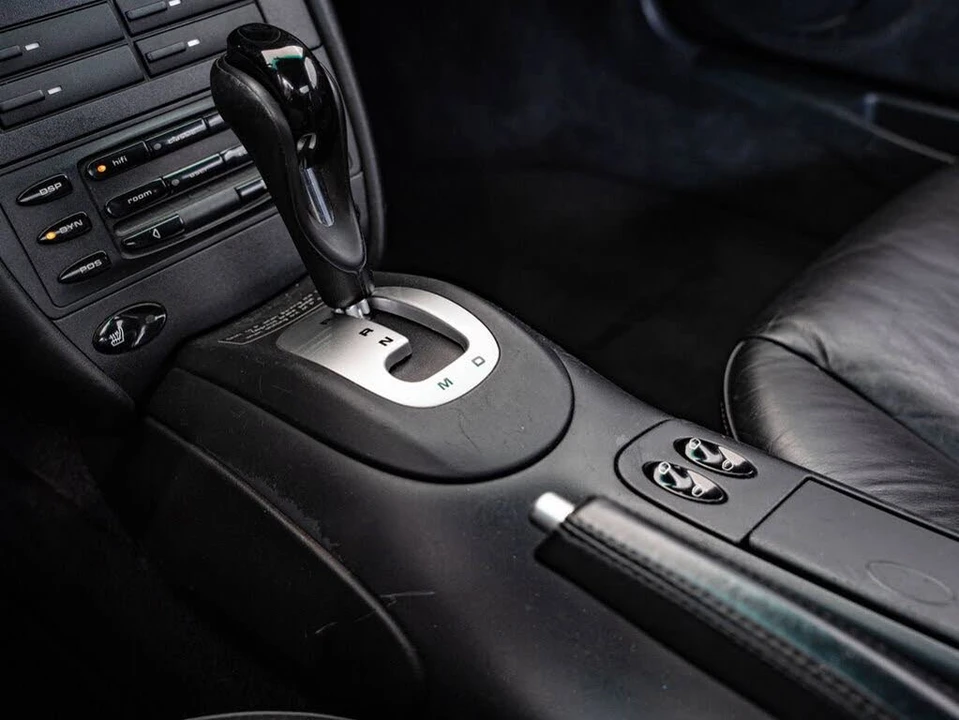 2001 Porsche 996 Carrera - Image 31 of 31