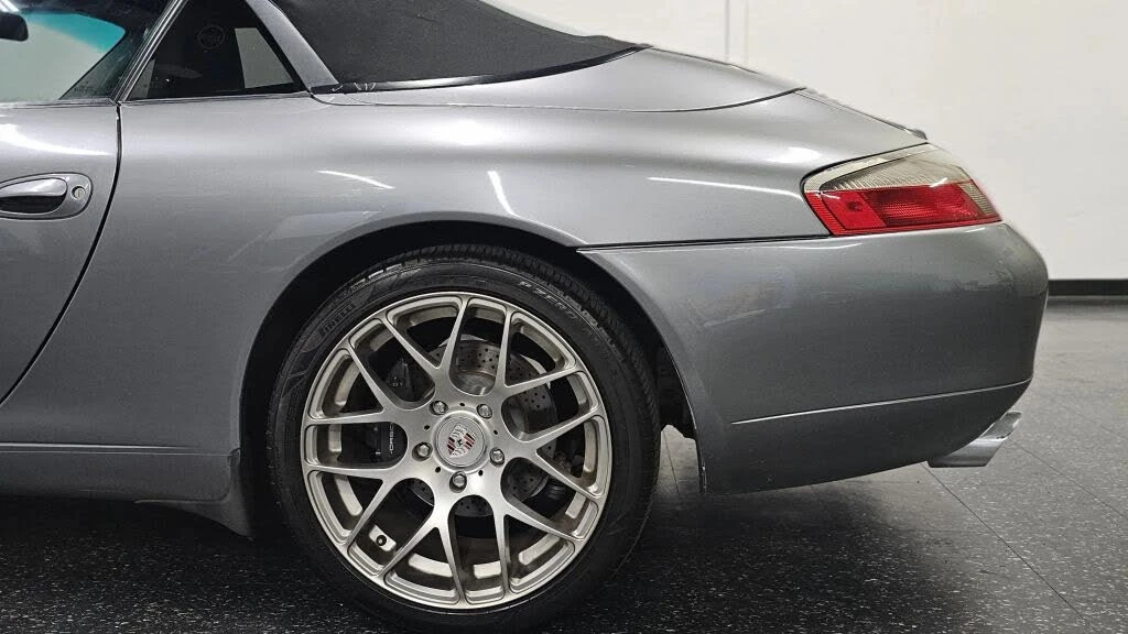 2001 Porsche 996 Carrera - Image 20 of 31
