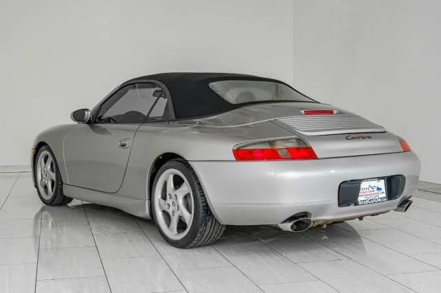 2001 Porsche 996 Carrera - Image 8 of 31