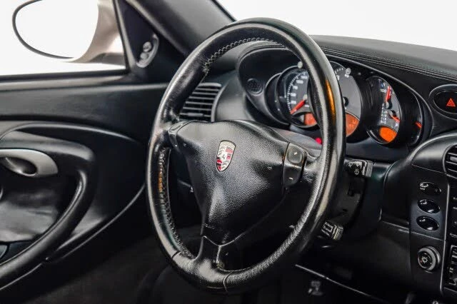 2001 Porsche 996 Carrera - Image 11 of 31