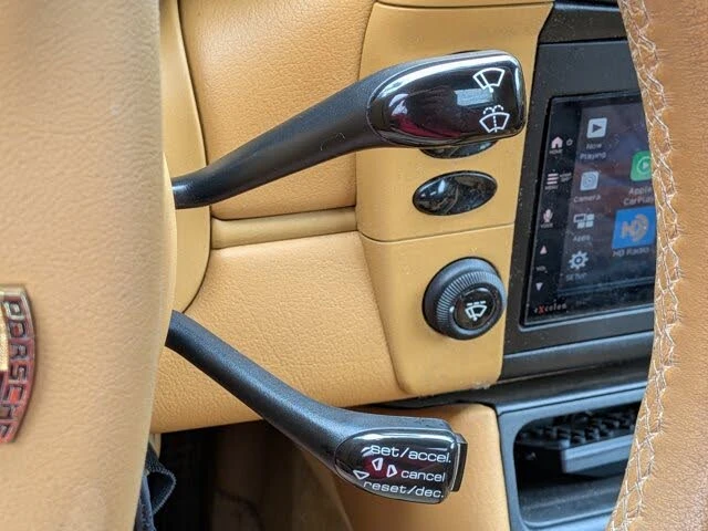 2001 Porsche 996 Carrera - Image 9 of 30