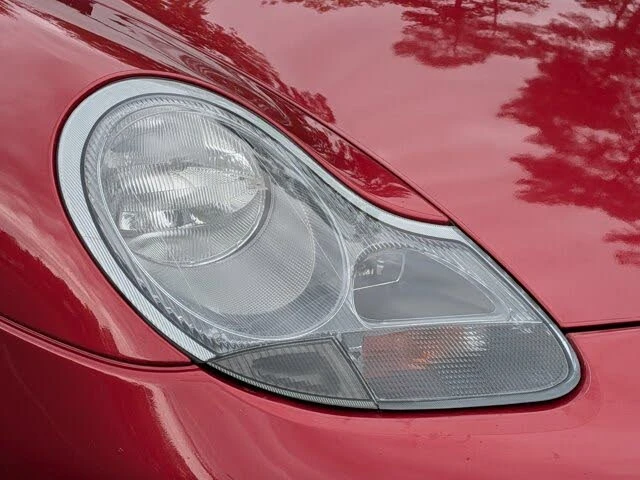 2001 Porsche 996 Carrera - Image 28 of 30