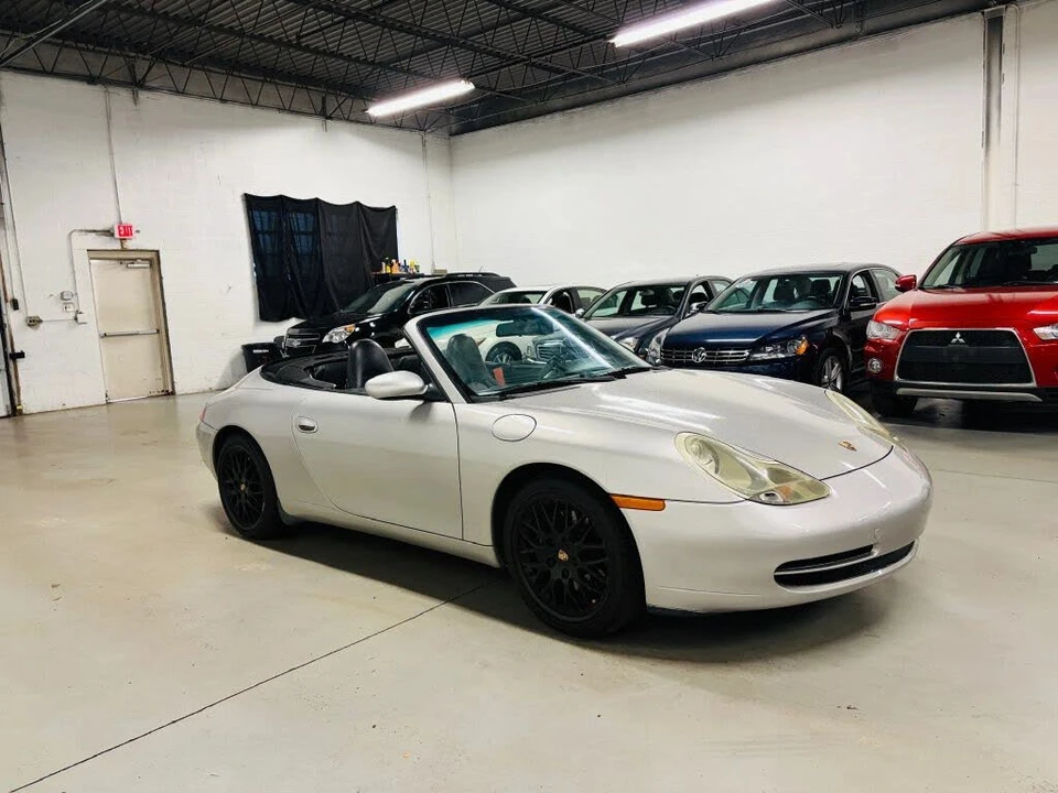 2001 Porsche 996 Carrera - Image 4 of 31