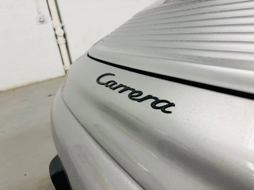 2001 Porsche 996 Carrera - Image 9 of 31
