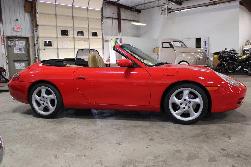 2001 Porsche 996 Carrera - Image 7 of 31