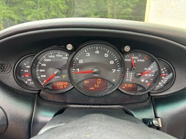 2001 Porsche 996 Carrera - Image 6 of 31
