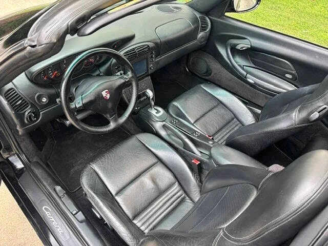 2001 Porsche 996 Carrera - Image 10 of 31